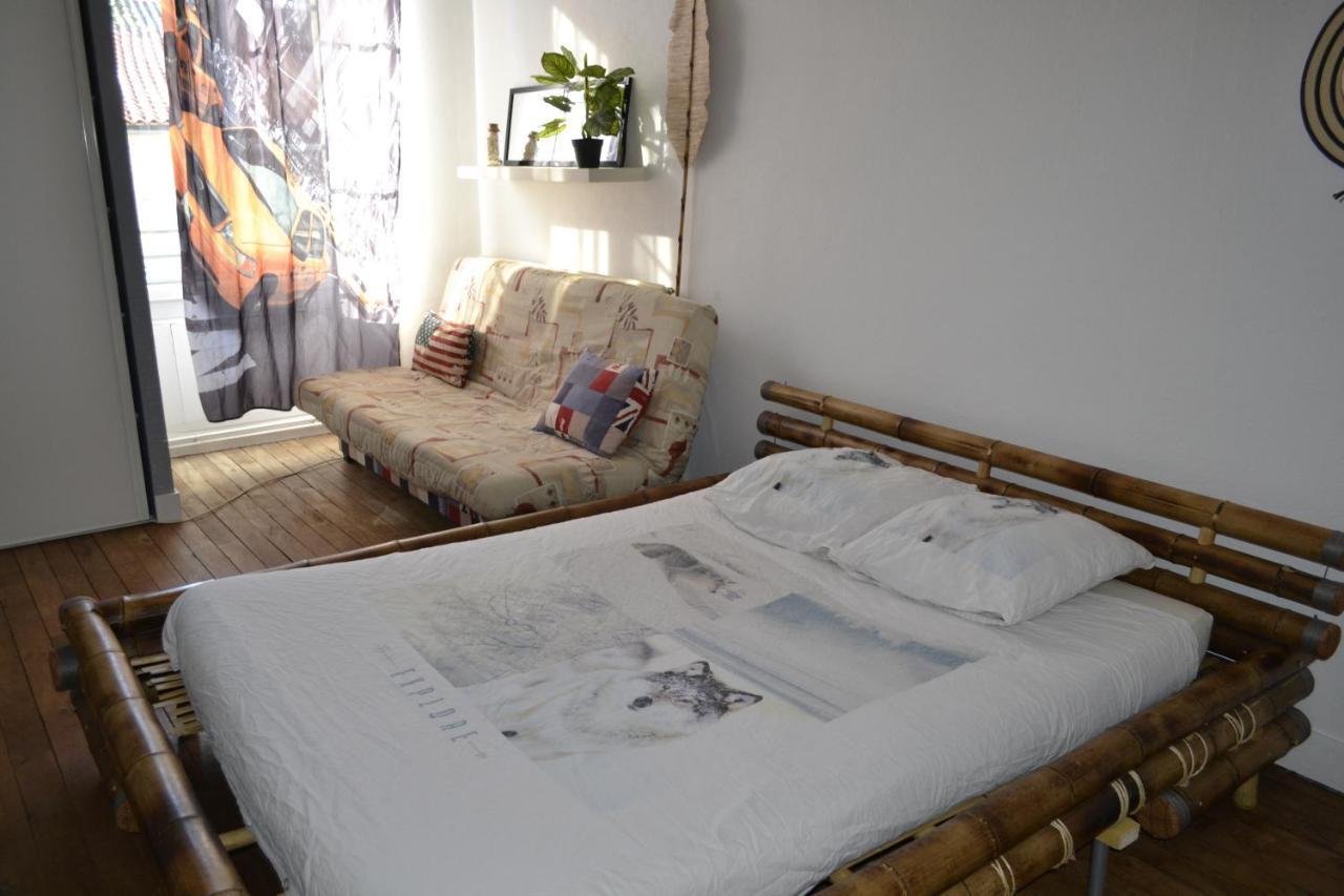 Belle Chambre D'Hote Pour 2 A 4 Personnes Leilighet Chef-Boutonne Eksteriør bilde